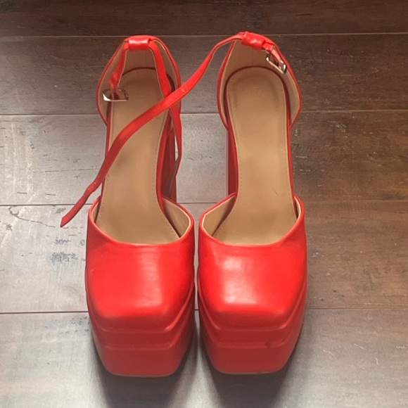 Target Red Platform Heels - Picture 3 of 4